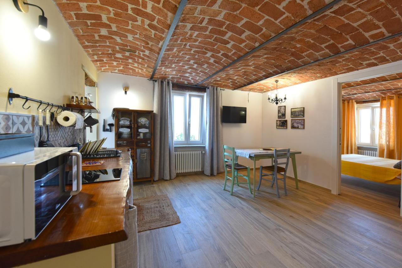 Casa Valentina 1902 Apartment Montegrosso d'Asti Exterior photo